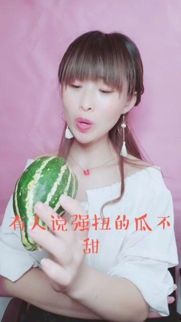 娱乐吃瓜酱ai,吃瓜酱AI带你领略明星幕后故事